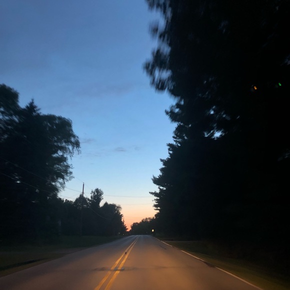 Meet your Posher, April - Picture 1 of 1